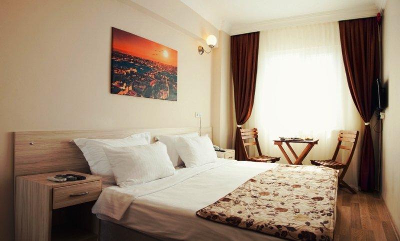 Royalist Tophane Istambul Quarto foto